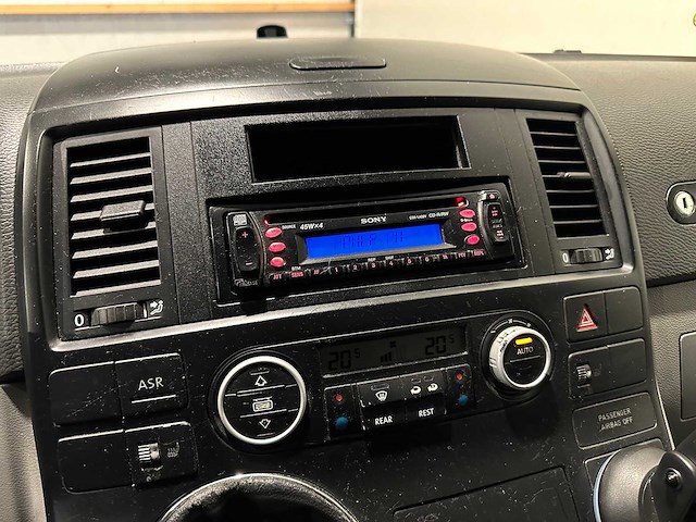 Orginele volkswagen transporter california 2.5 tdi camper 56-pg-fl - afbeelding 8 van  27