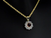 Origineel vintage hanger met robijn en hoge kwaliteit oud geslepen diamanten, excl. ketting - afbeelding 5 van  6