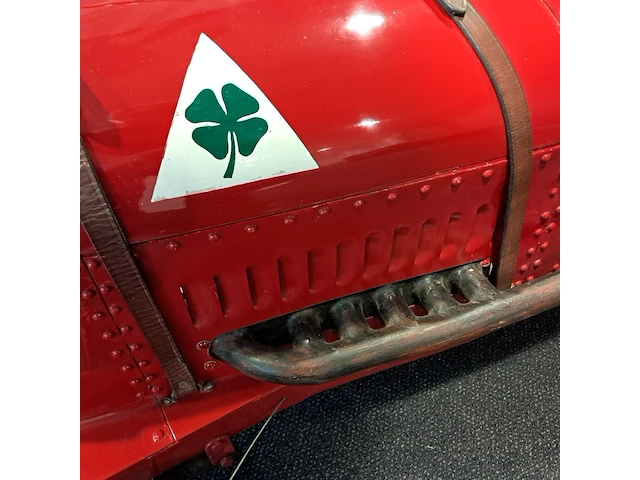 Originele elektrische mini auto "alfa romeo" - afbeelding 24 van  79