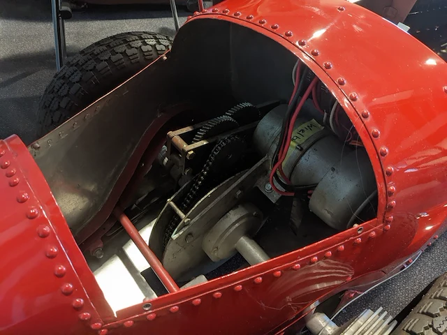 Originele elektrische mini auto "alfa romeo" - afbeelding 30 van  79