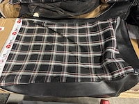 Originele golf 1 gti bekleding - afbeelding 4 van  6