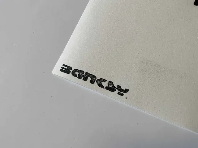Originele spray art naar banksy "peace soldiers" - afbeelding 5 van  5