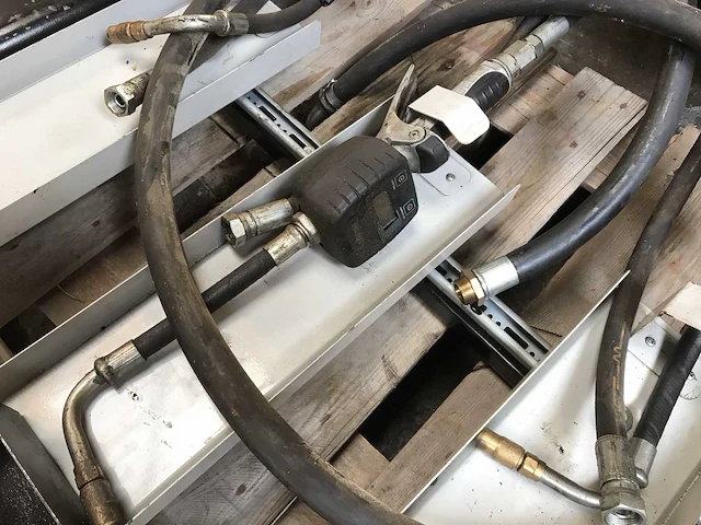 Orion tank installatie - afbeelding 7 van  9