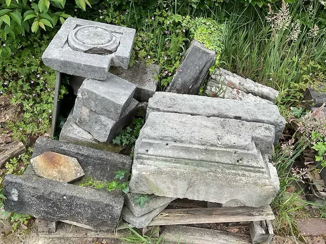 Ornamenten diverse bouwmaterialen - afbeelding 1 van  4