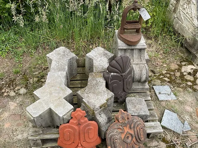 Ornamenten diverse bouwmaterialen - afbeelding 1 van  5