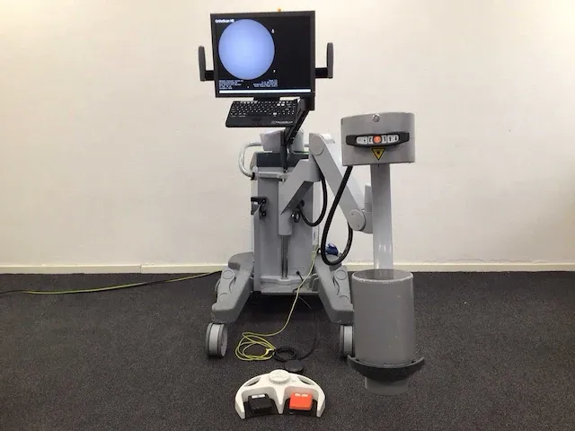 Orthoscan hd-1000 mini-c boog röntgenapparaat - afbeelding 1 van  14