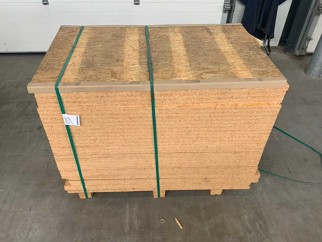 Osb 1250x750x25mm (32x) - afbeelding 1 van  5