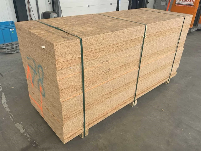 Osb 2000x750x28mm (34x) - afbeelding 1 van  6