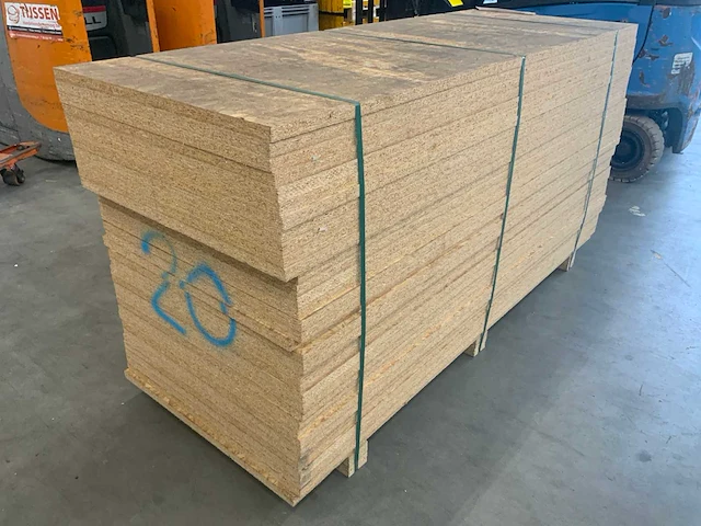 Osb 2000x750x28mm (35x) - afbeelding 1 van  5