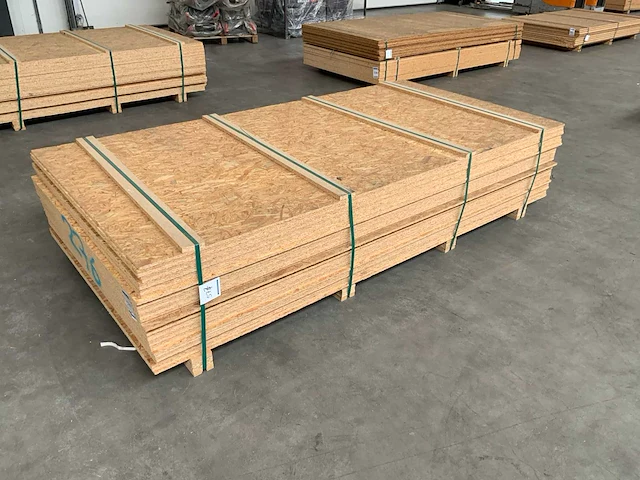 Osb 2440x1220x10mm (38x) - afbeelding 1 van  5