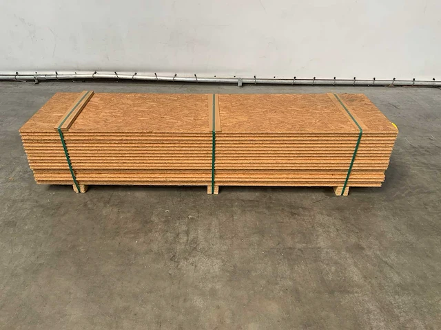 Osb 2500x675x25mm (18x) - afbeelding 1 van  5