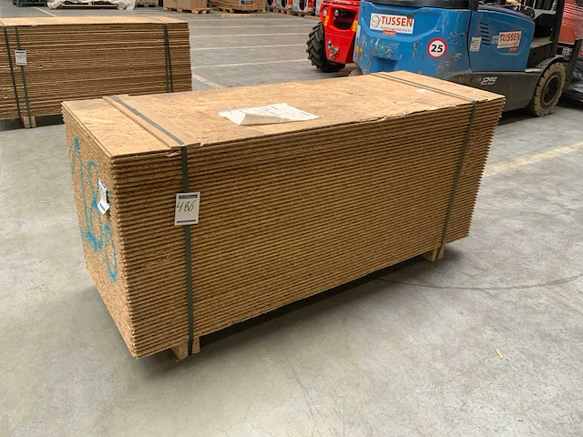Osb plaat 1690x625x15 mm (47x) - afbeelding 1 van  7