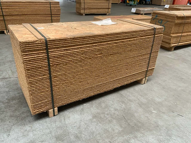 Osb plaat 1690x625x15 mm (47x) - afbeelding 6 van  7