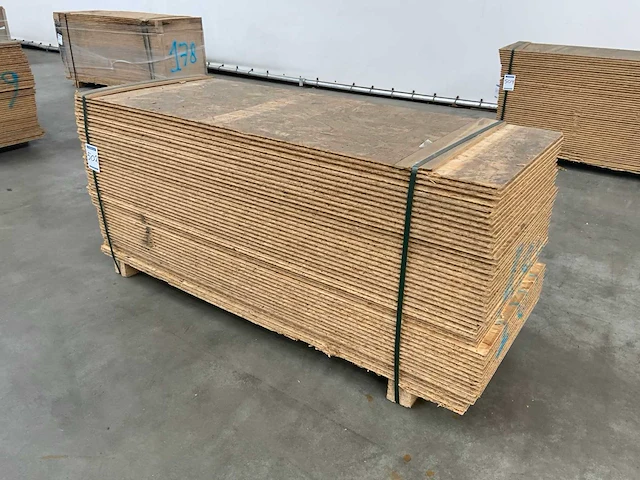 Osb plaat 1690x625x15 mm (47x) - afbeelding 5 van  11