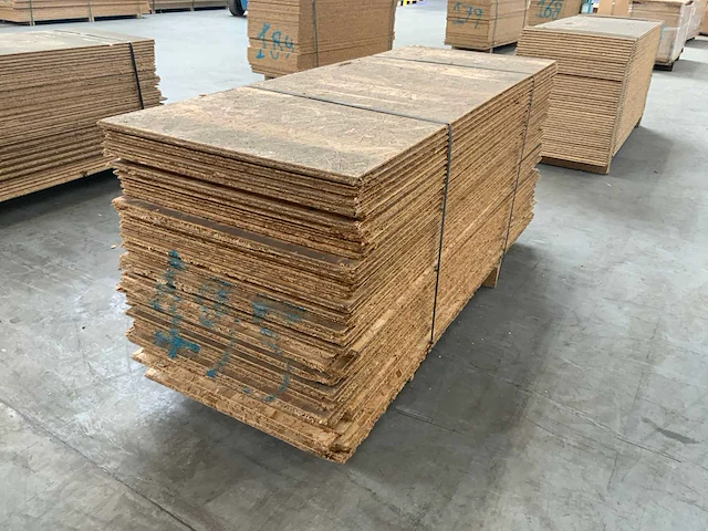 Osb plaat 1690x625x15 mm (47x) - afbeelding 3 van  8