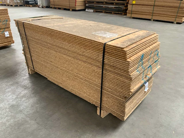 Osb plaat 1690x625x15 mm (47x) - afbeelding 5 van  7
