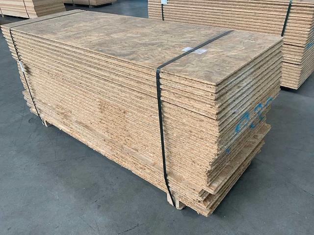 Osb plaat 1690x634x25mm (28x) - afbeelding 3 van  7