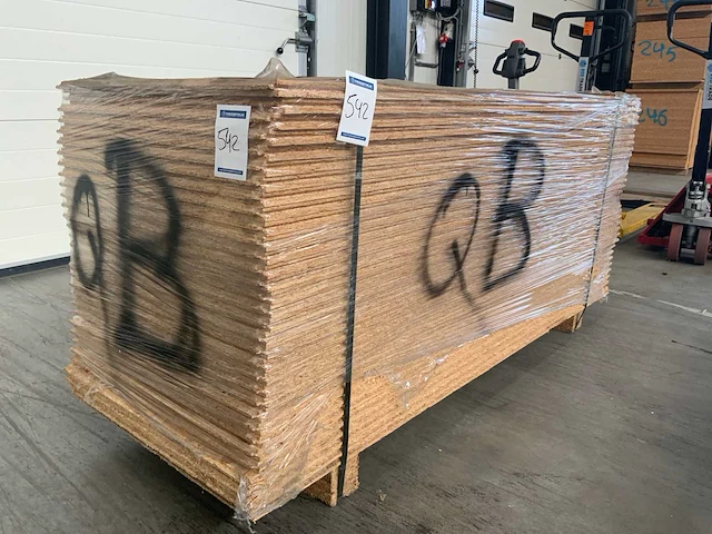 Osb plaat 1690x634x25mm (28x) - afbeelding 2 van  5