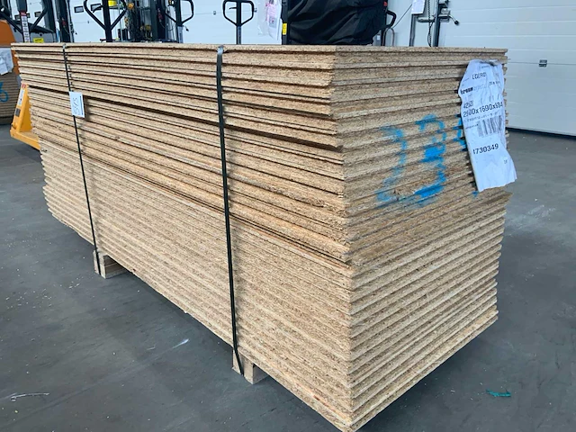 Osb plaat 1690x634x25mm (28x) - afbeelding 3 van  7