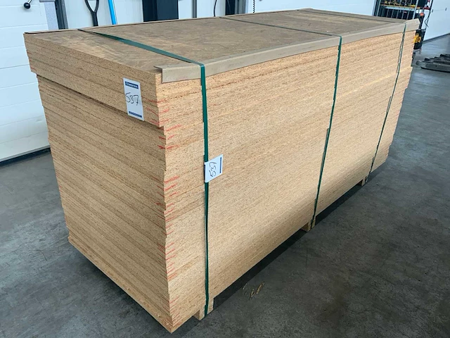 Osb plaat 2000x750x25mm (35x) - afbeelding 1 van  6