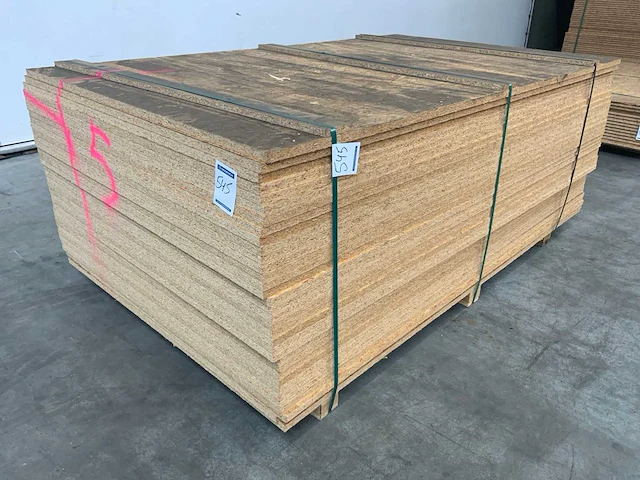Osb plaat 2050x1250x22mm (33x) - afbeelding 1 van  5