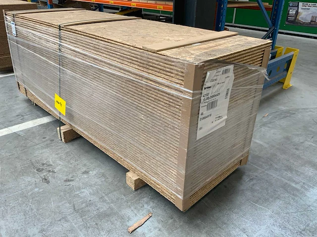 Osb plaat 2050x625x15mm (48x) - afbeelding 3 van  6