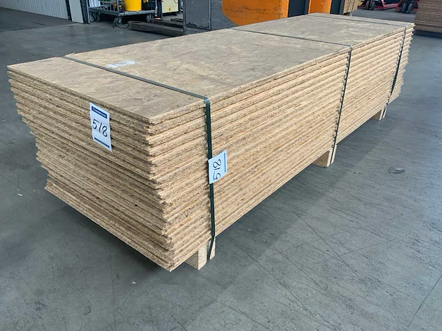 Osb plaat 2050x625x18mm (18x) - afbeelding 1 van  8