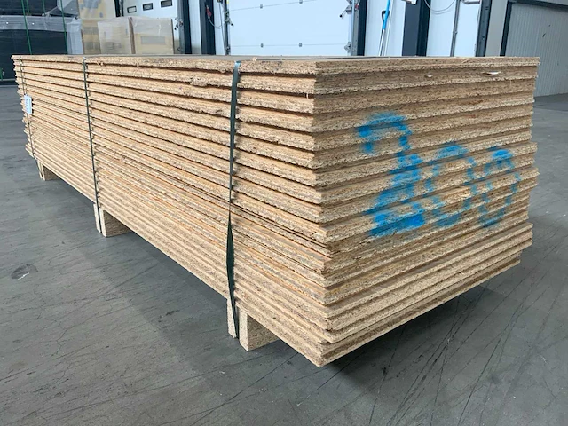 Osb plaat 2050x625x18mm (18x) - afbeelding 4 van  8