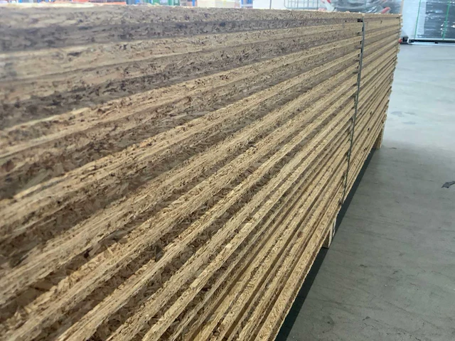 Osb plaat 2050x625x18mm (18x) - afbeelding 6 van  8