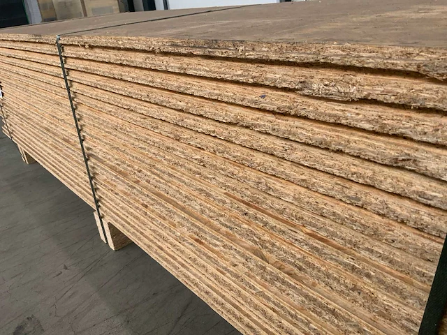 Osb plaat 2050x625x18mm (18x) - afbeelding 7 van  8