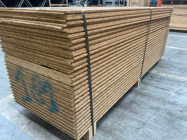 Osb plaat 2050x625x25mm (27x) - afbeelding 5 van  6