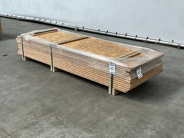 Osb plaat 2050x675x mm (13x) - afbeelding 1 van  5