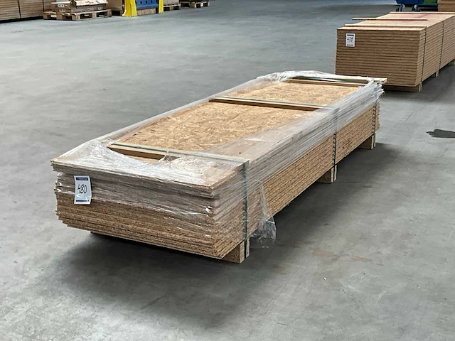 Osb plaat 2050x675x mm (13x) - afbeelding 4 van  5