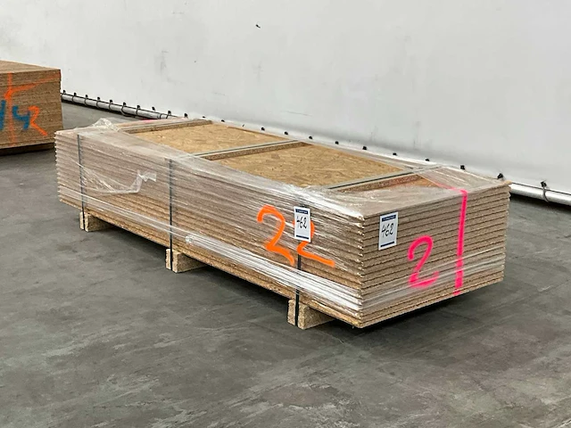 Osb plaat 2050x675x22 mm (16x) - afbeelding 1 van  5