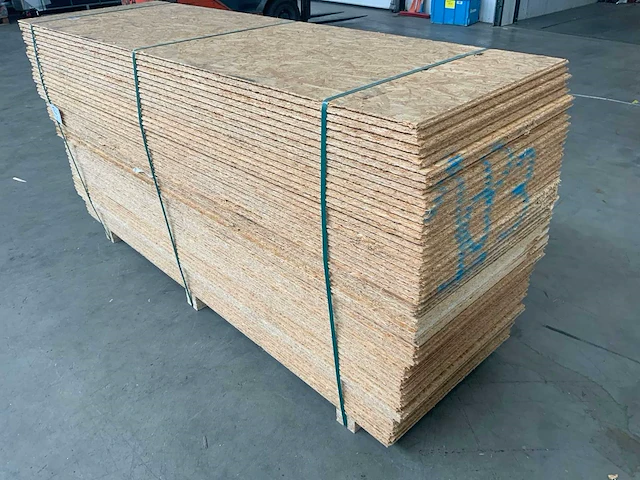 Osb plaat 2050x675x25mm (51x) - afbeelding 3 van  6