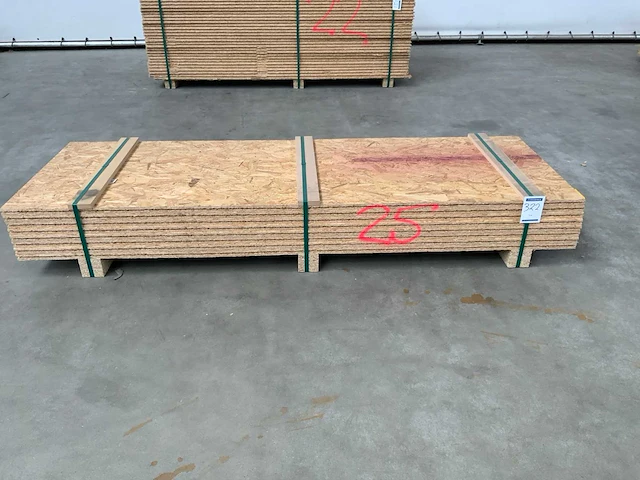 Osb plaat 2050x675x25mm tg4 (8x) - afbeelding 2 van  7