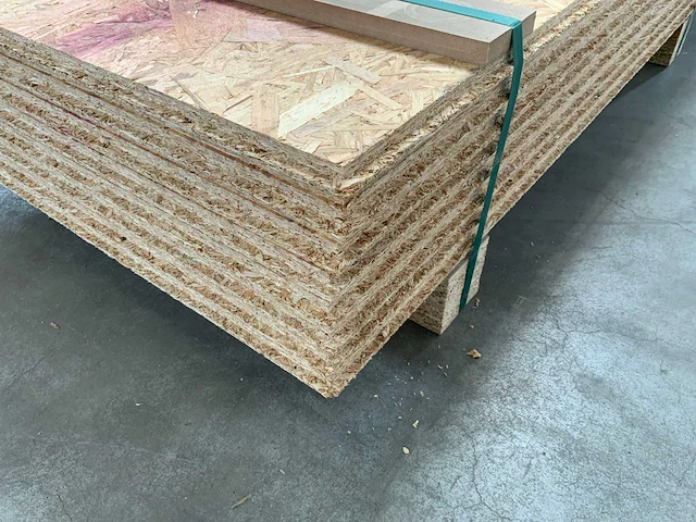 Osb plaat 2050x675x25mm tg4 (8x) - afbeelding 6 van  7