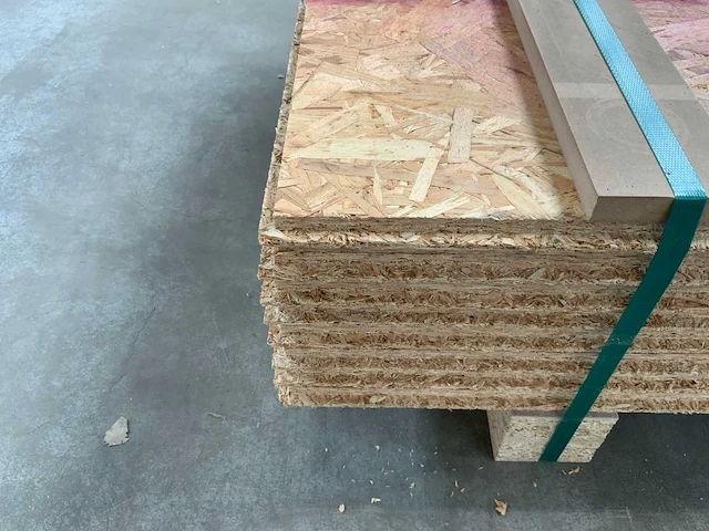 Osb plaat 2050x675x25mm tg4 (8x) - afbeelding 7 van  7