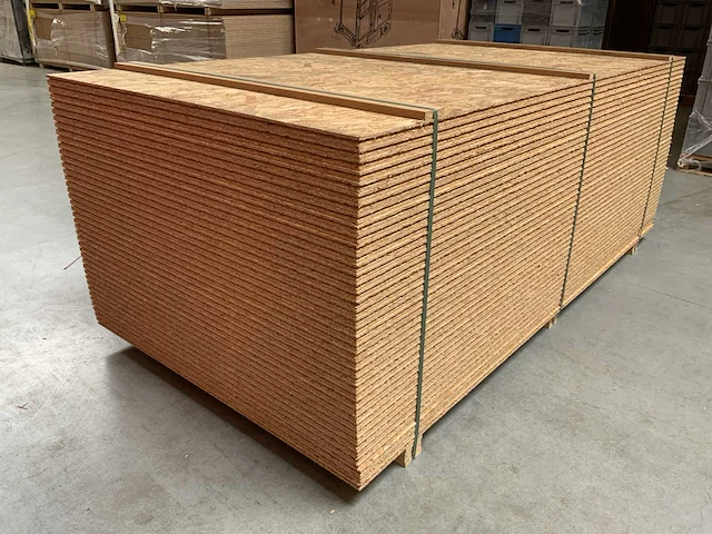 Osb plaat 2440x1220x18mm (40x) - afbeelding 1 van  9