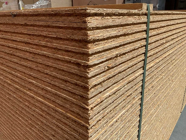 Osb plaat 2440x1220x18mm (40x) - afbeelding 8 van  9