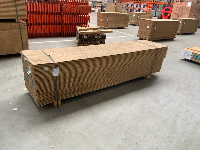 Osb plaat 2440x590x15mm (35x) - afbeelding 1 van  9
