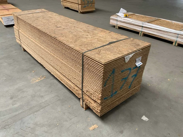 Osb plaat 2440x590x15mm (35x) - afbeelding 7 van  9