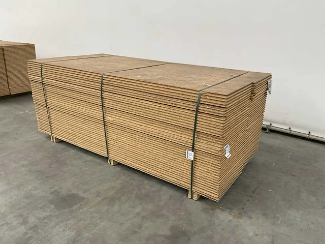 Osb plaat 2440x590x22mm tg4 (80x) - afbeelding 3 van  8