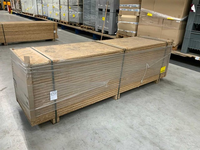 Osb plaat 2500x625x30mm (23x) - afbeelding 1 van  7