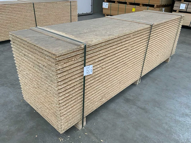 Osb plaat 2500x625x30mm tg4 (23x) - afbeelding 1 van  7
