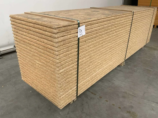 Osb plaat 2500x625x30mm tg4 (23x) - afbeelding 1 van  7