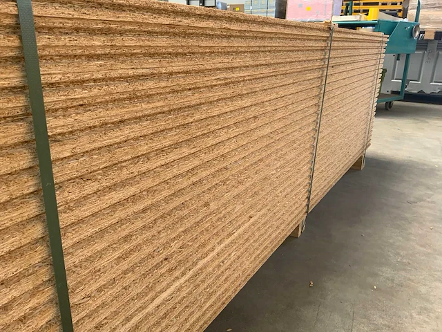 Osb plaat 2500x625x30mm tg4 (23x) - afbeelding 6 van  7