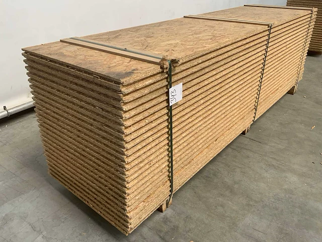 Osb plaat 2500x625x30mm tg4 (23x) - afbeelding 1 van  6