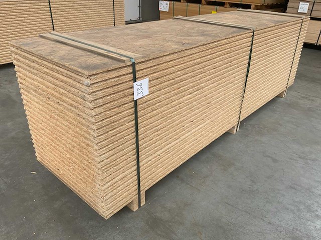 Osb plaat 2500x625x30mm tg4 (23x) - afbeelding 1 van  7