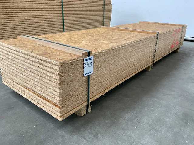 Osb plaat 2500x675x22mm (14x) - afbeelding 1 van  8